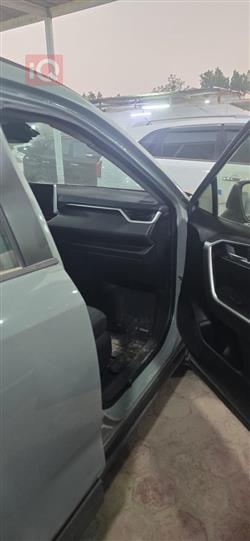 تويوتا راف 4